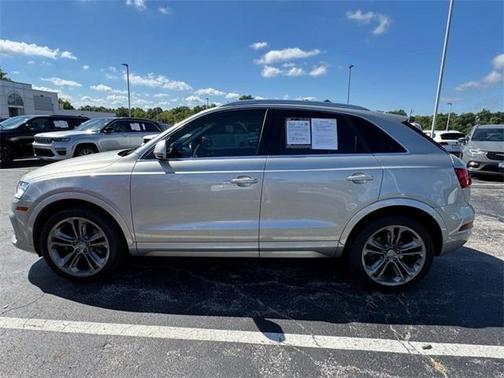 2017 Audi Q3 2.0T Premium Plus