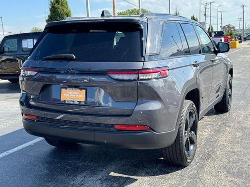 2023 Jeep Grand Cherokee Altitude