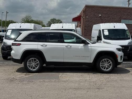 2025 Jeep Grand Cherokee Laredo X