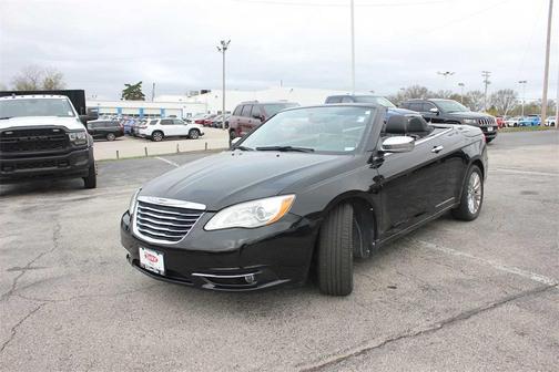 2011 Chrysler 200 Limited