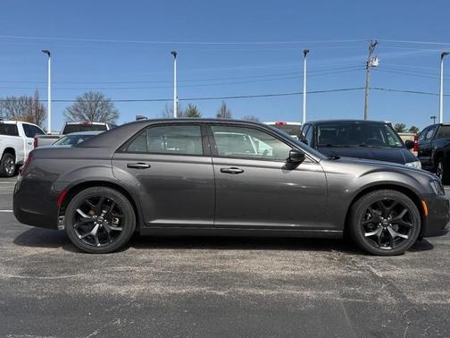 2023 Chrysler 300 S