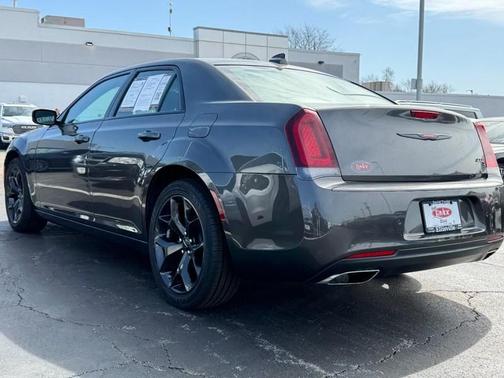 2023 Chrysler 300 S