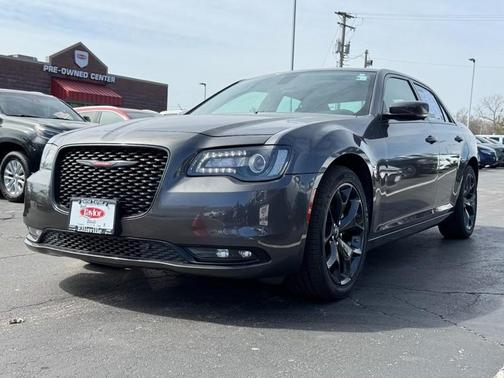2023 Chrysler 300 S