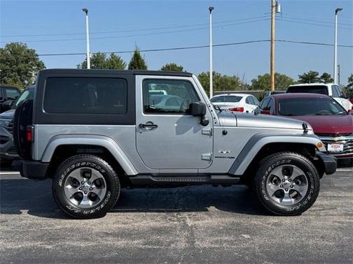 2018 Jeep Wrangler JK Sahara