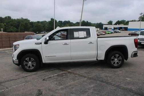 2024 GMC Sierra 1500 SLT