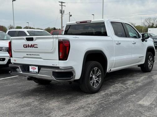 2024 GMC Sierra 1500 SLT