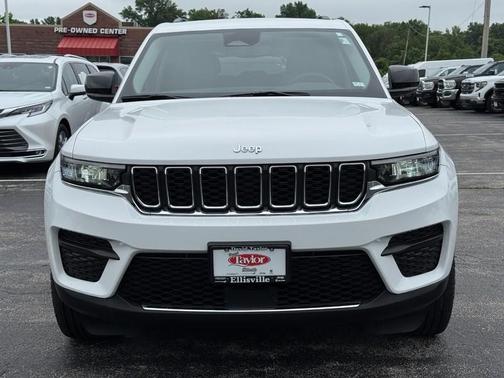 2023 Jeep Grand Cherokee Laredo