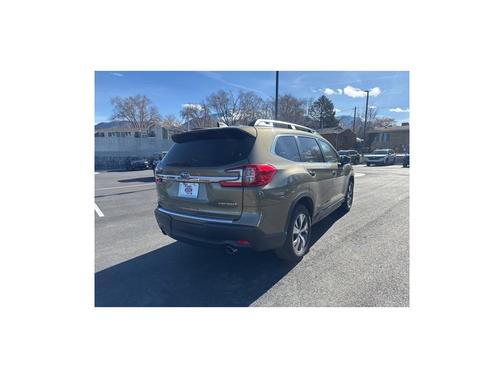 2024 Subaru Ascent Premium 8-Passenger