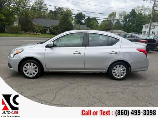 Brilliant Silver Metallic 2019 Nissan Versa 1.6 SV