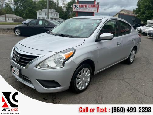 Brilliant Silver Metallic 2019 Nissan Versa 1.6 SV