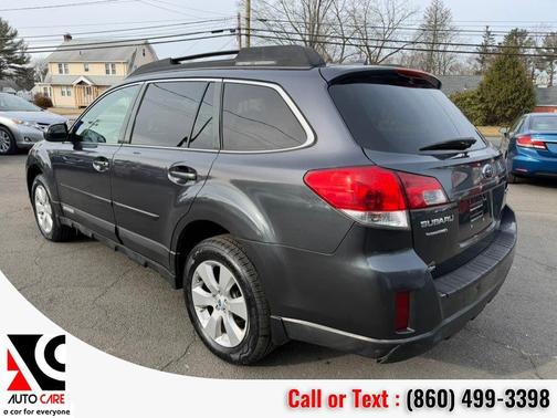 2012 Subaru Outback 2.5i Limited