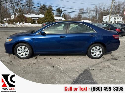 2011 Toyota Camry LE