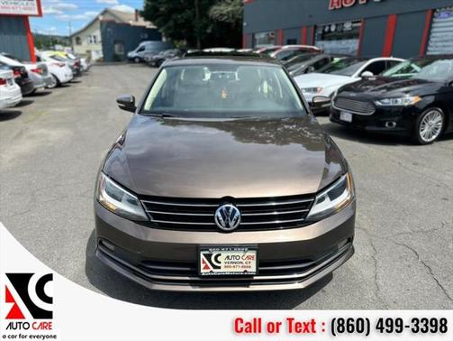 2015 Volkswagen Jetta Auto SE w/Connectivity/Navigation