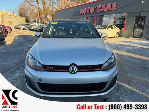 2017 Volkswagen Golf GTI 2.0T SE 4-Door