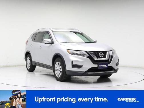 Gray 2017 Nissan Rogue SV