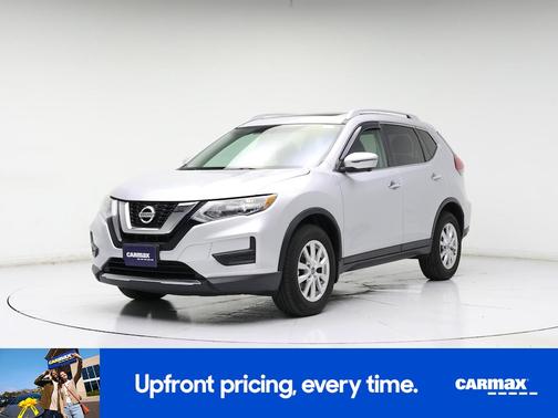 Gray 2017 Nissan Rogue SV