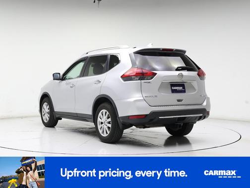 Gray 2017 Nissan Rogue SV