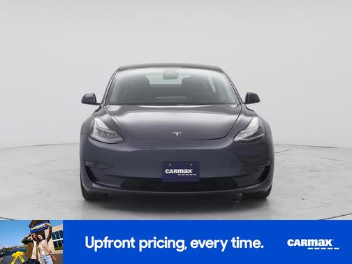 Gray 2022 Tesla Model 3