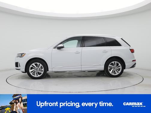 2023 Audi Q7 Premium Plus