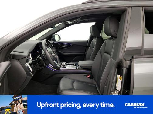 2021 Audi Q8 Premium Plus