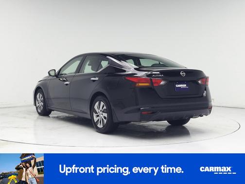 Black 2023 Nissan Altima S
