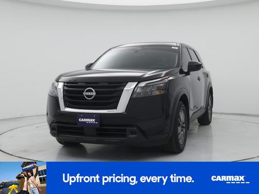 2023 Nissan Pathfinder S