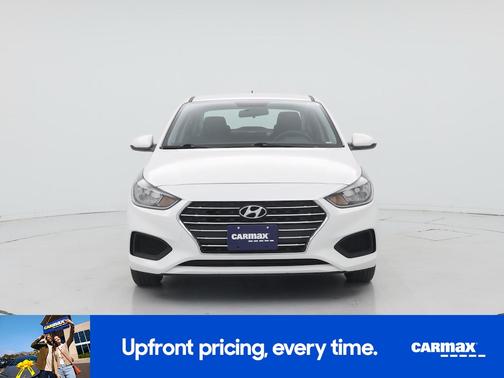 2020 Hyundai Accent SE