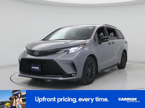 2025 Toyota Sienna XSE