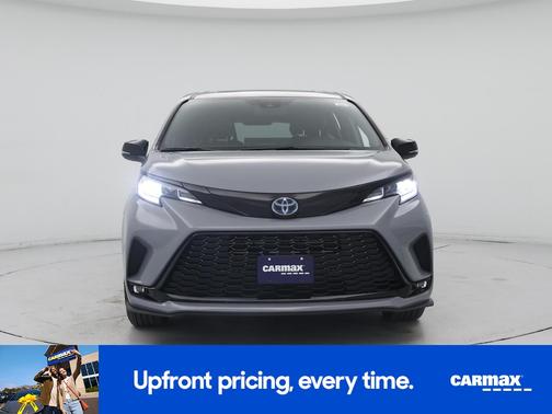 2025 Toyota Sienna XSE