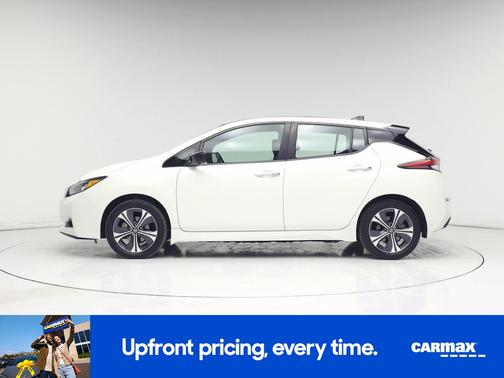White 2020 Nissan Leaf SV Plus