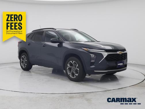 Gray 2025 Chevrolet Trax LT
