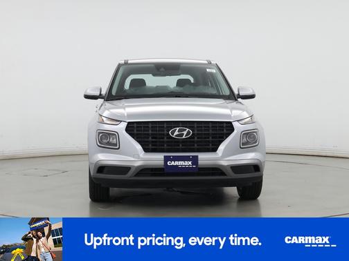 2022 Hyundai VENUE SE