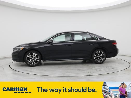 2022 Volkswagen Passat SE