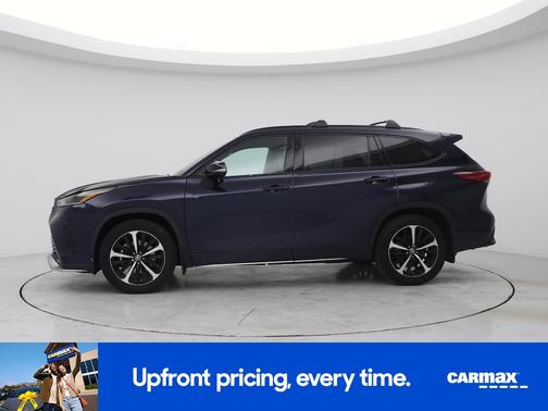 Blue 2022 Toyota Highlander XSE