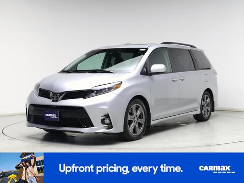 2020 Toyota Sienna SE
