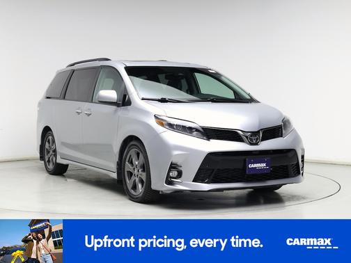 2020 Toyota Sienna SE