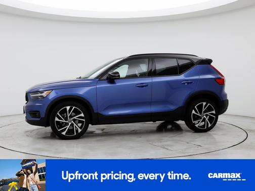 2021 Volvo XC40 T5 R-Design