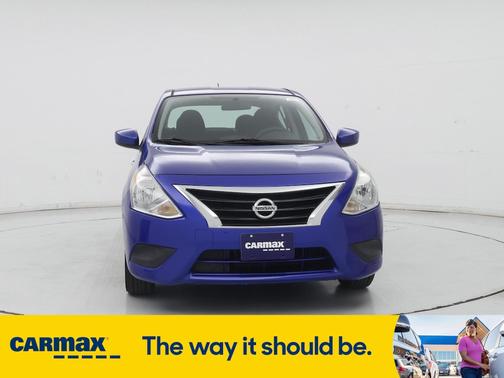 2015 Nissan Versa SV