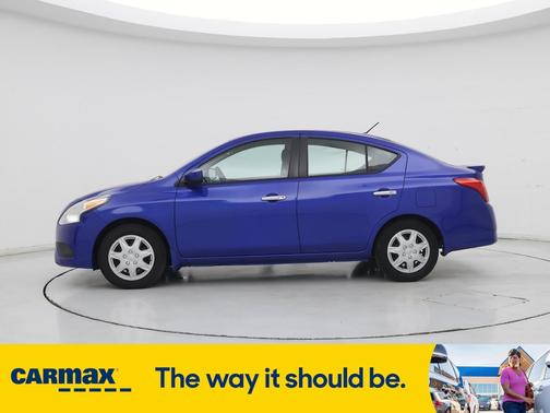 2015 Nissan Versa SV