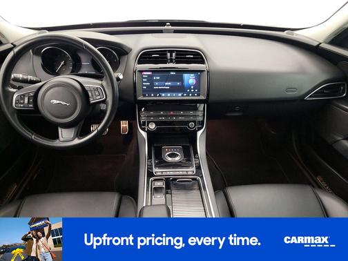 2019 Jaguar XE 25t