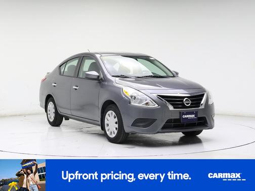 Gray 2018 Nissan Versa SV