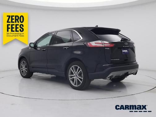 Black 2022 Ford Edge Titanium