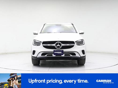 White 2021 Mercedes-Benz GLC 300