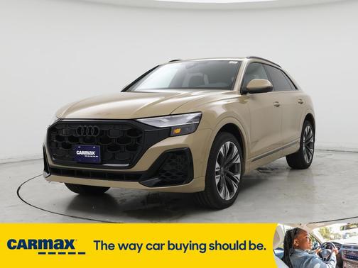 2024 Audi Q8 Premium Plus