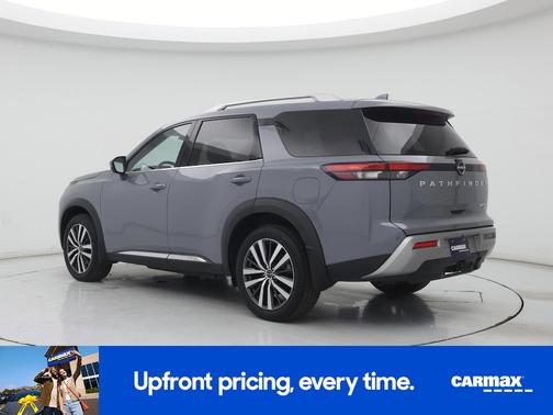 2022 Nissan Pathfinder Platinum