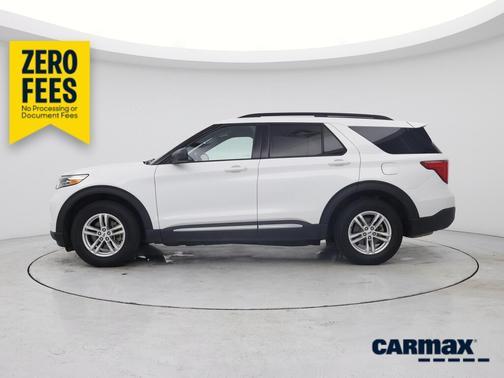 White 2020 Ford Explorer XLT