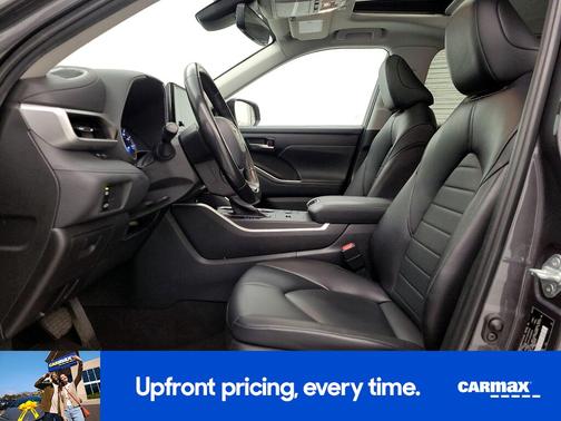 2023 Toyota Highlander Hybrid XLE