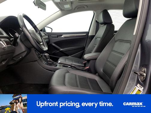 2017 Volkswagen Passat SE