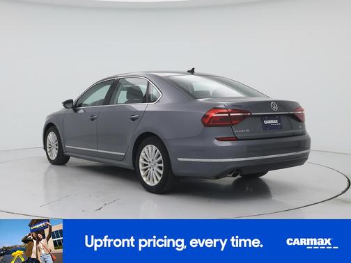 2017 Volkswagen Passat SE