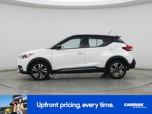 2020 Nissan Kicks SR